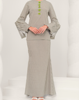 Indah Modern Kurung Summeraya in Sage Green