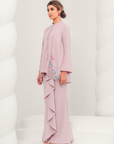 Nyaman Modern Kurung Summeraya in Dusty Pink