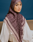 Nuura Scarve in Chestnut