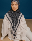 Nuura Scarve in Monochrome
