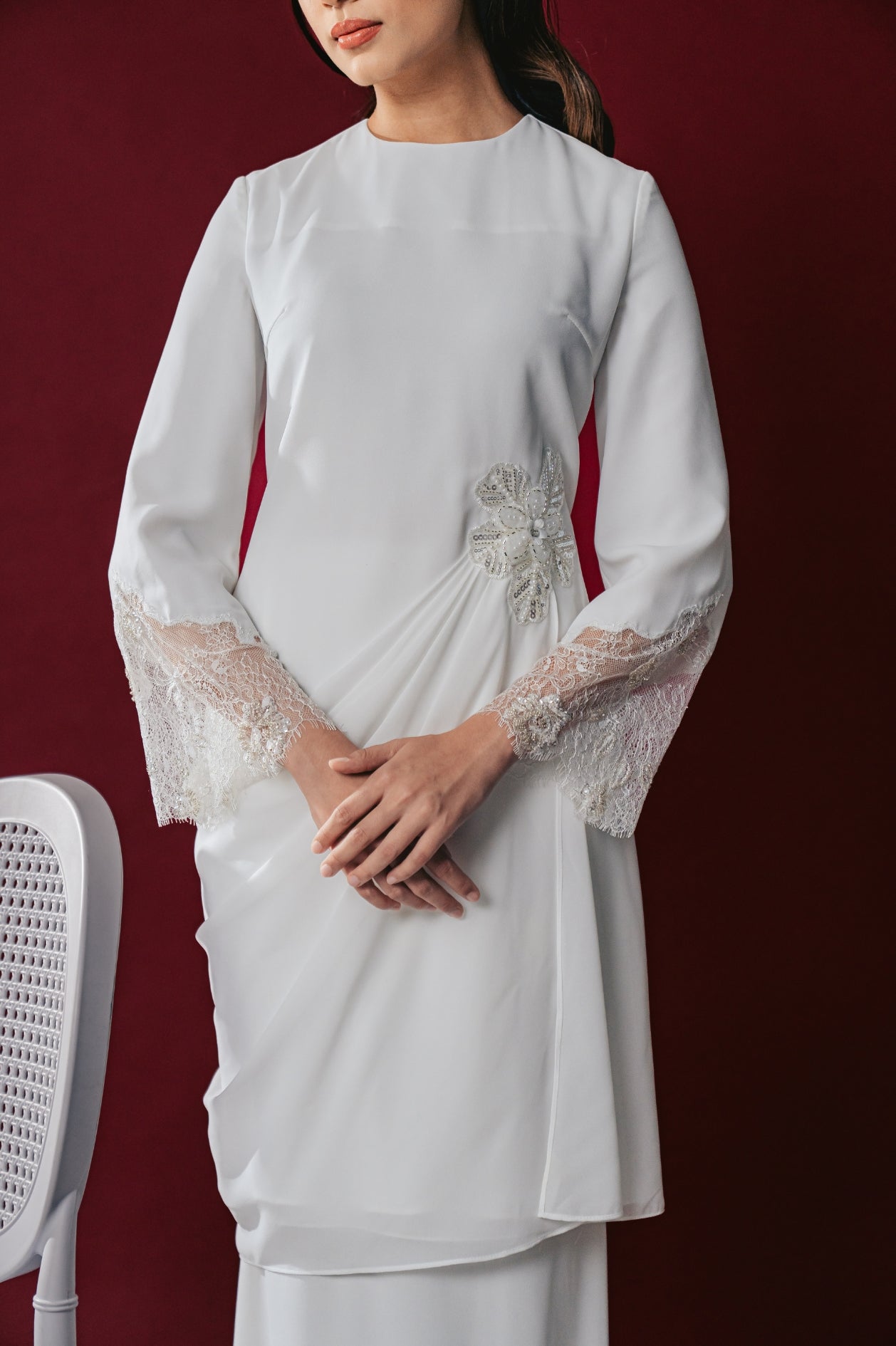 Muneera Bridal Modern Kurung in Off White