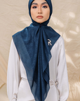 Rivora Embossed Square in Teal Blue