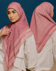 Nuura Scarve in Peach