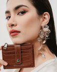Teo Small Wallet in Wood Brown
