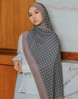 Anora Shawl in Almond Brown