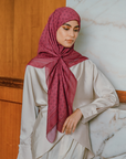 Anora Square in Rasberry Pink