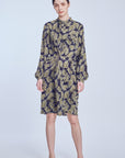 Long Shirt Twisted Knot in Printed Green