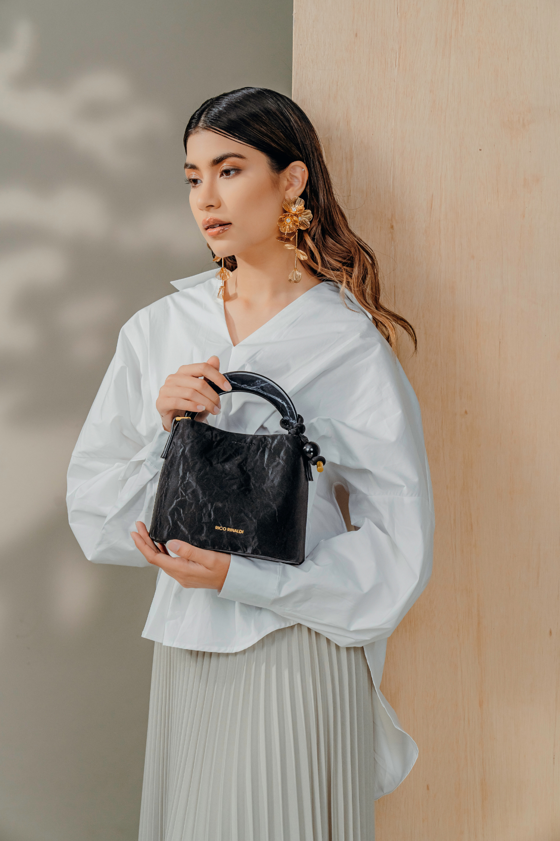 Naila Handle Bag in Black