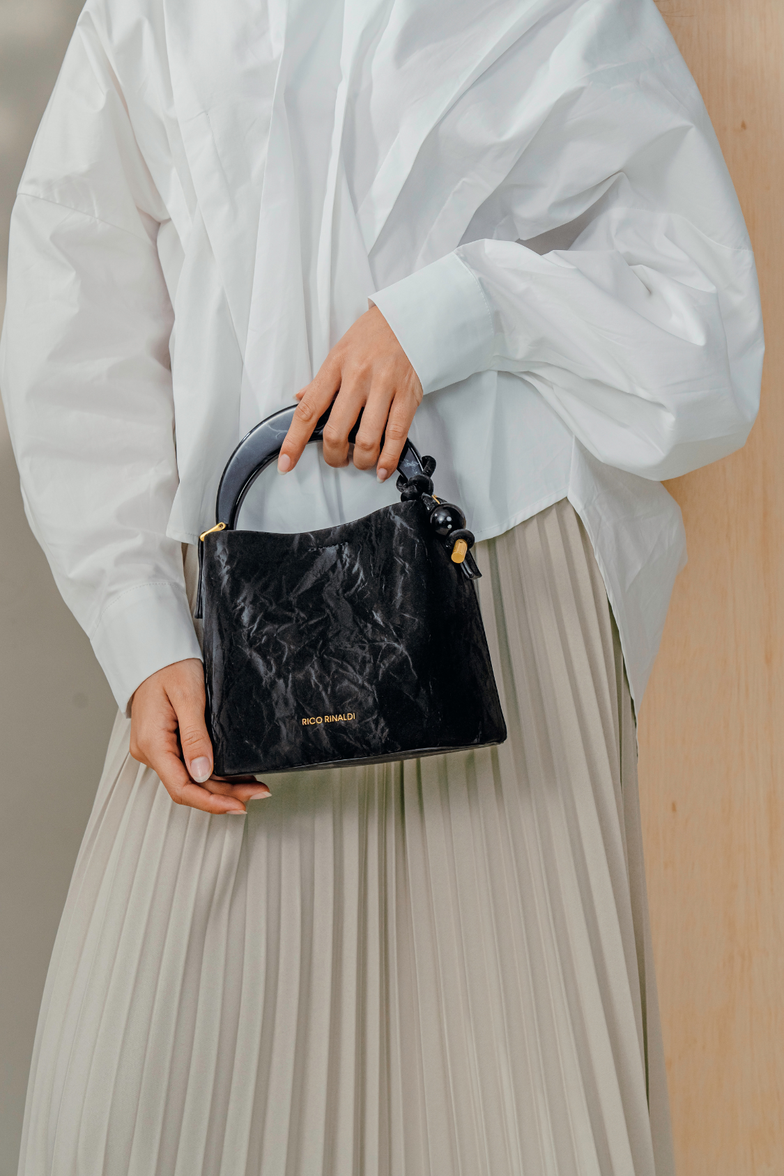Naila Handle Bag in Black