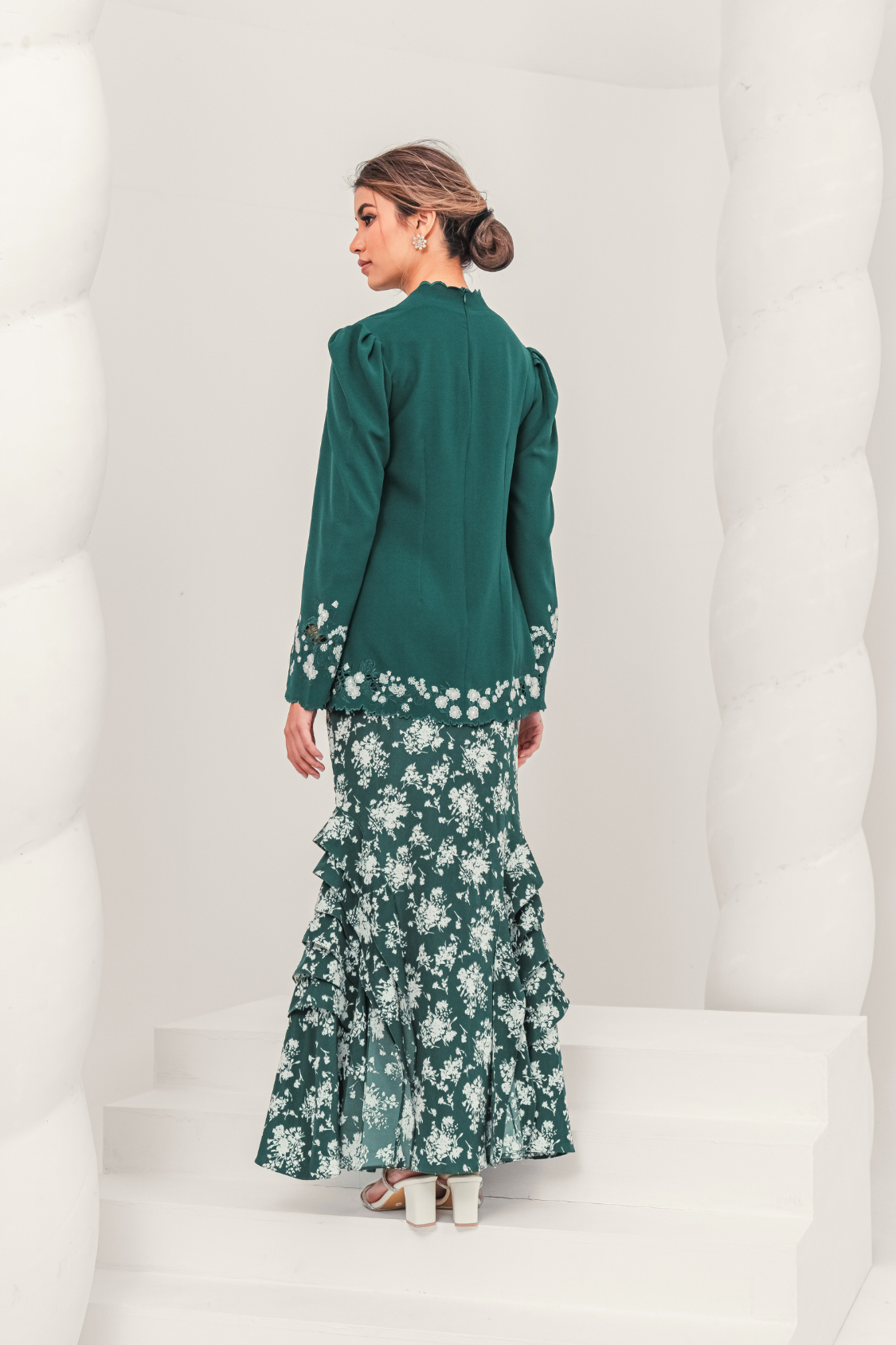Permai Modern Kurung Summeraya in Forest Green