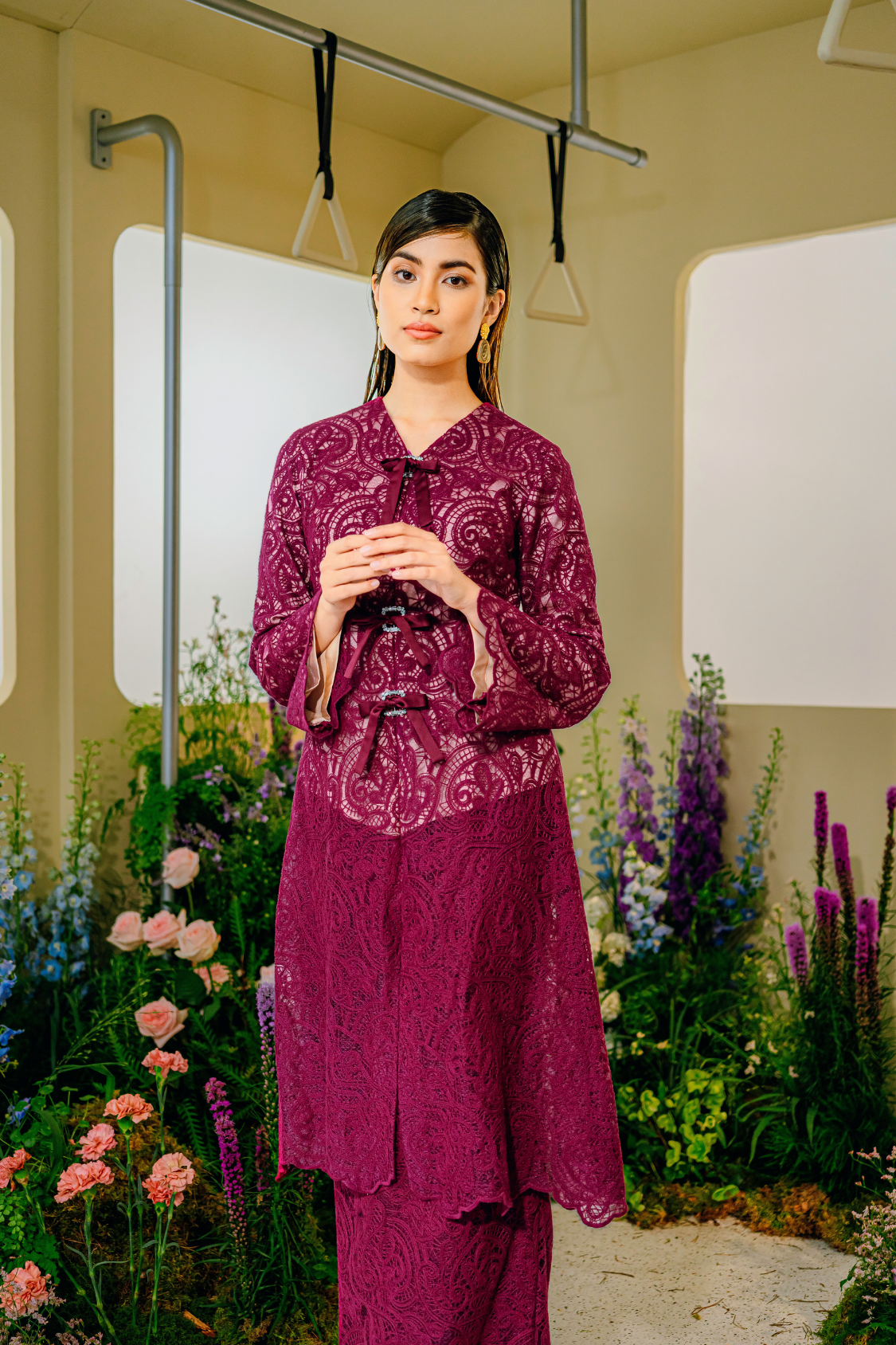 Whulan Long Kebaya Summeraya 2025 in Plum Magenta