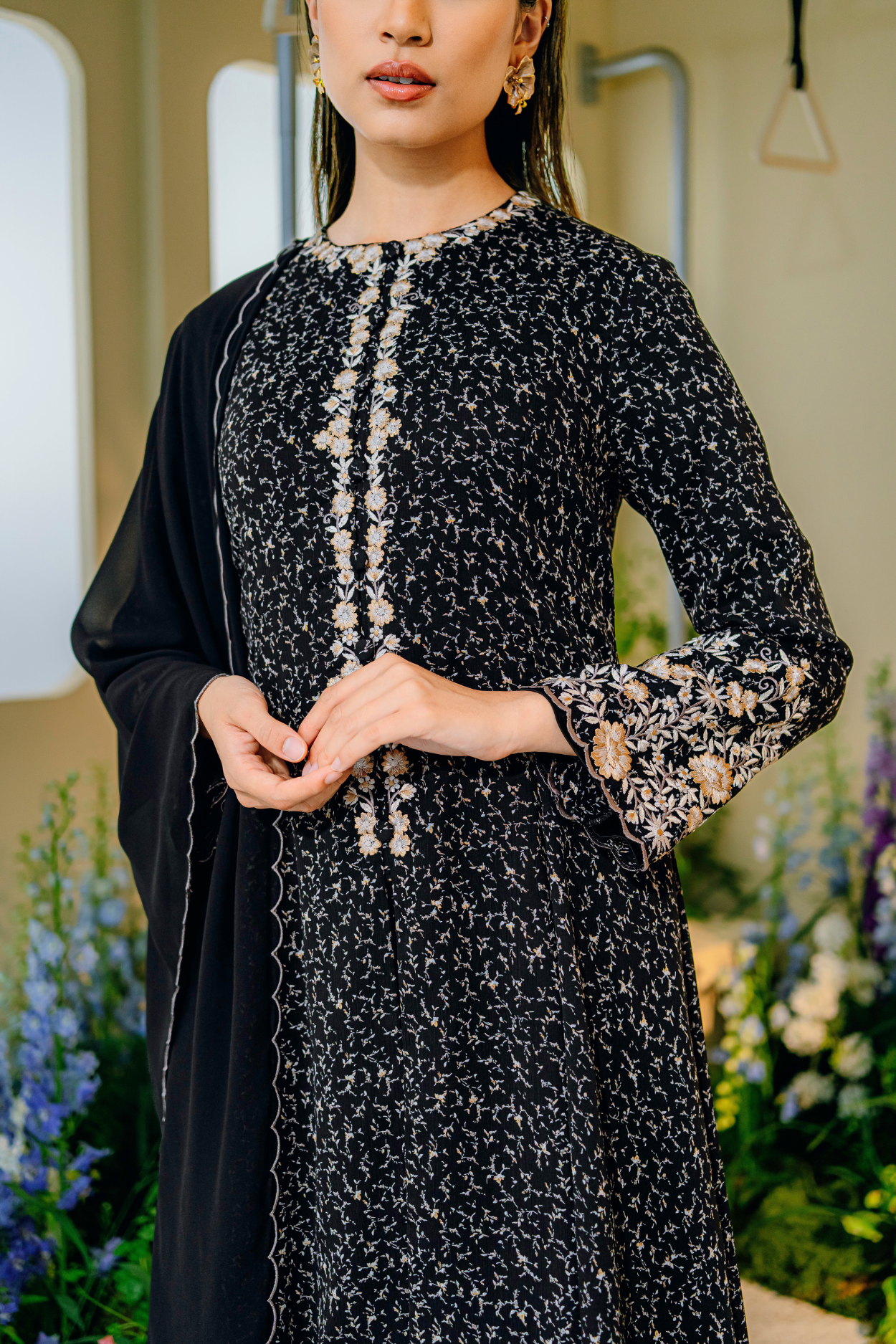 Kenangan Modern Kebaya Summeraya 2025 in Black