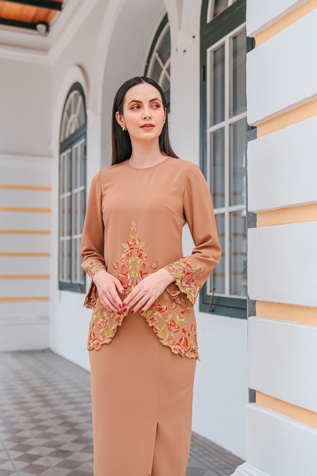 Murni Modern Kurung Summeraya in Almond Brown