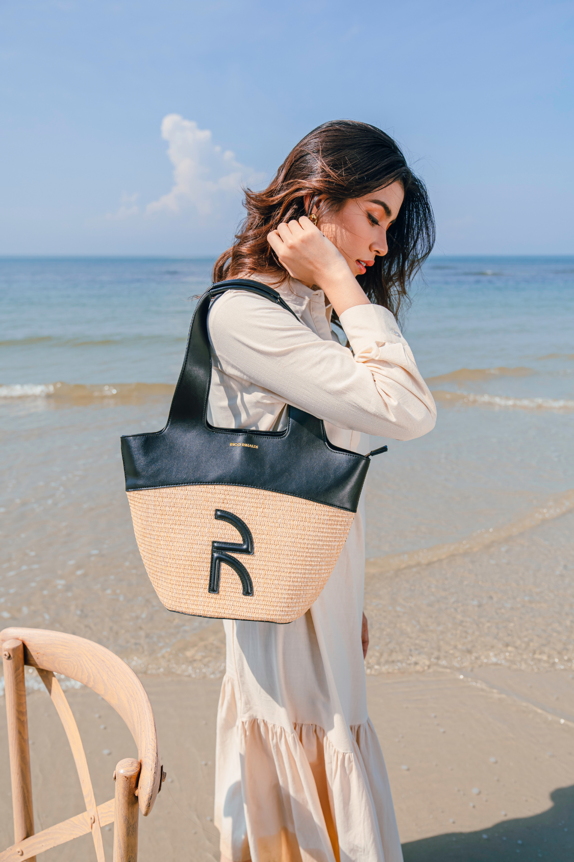 Talia Totebag in Black