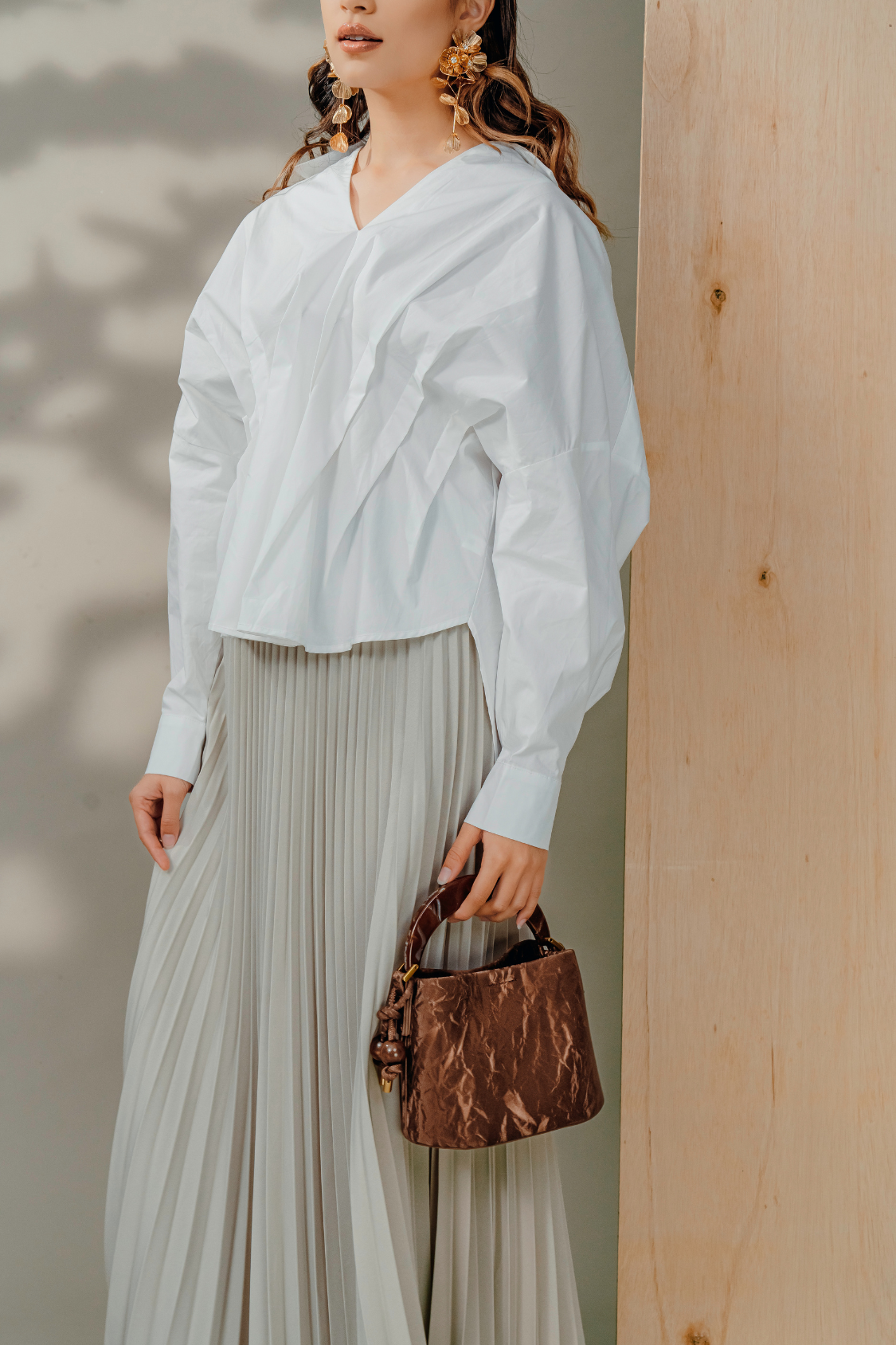 Naila Handle Bag in Coffee