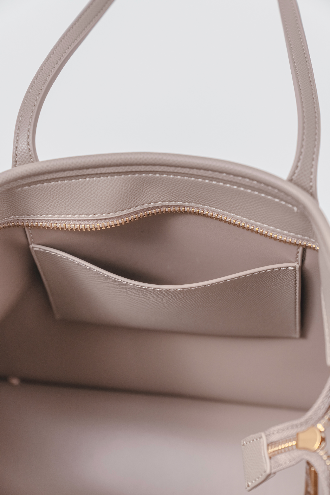 Kendra Medium Tote Bag in Dusty Lilac