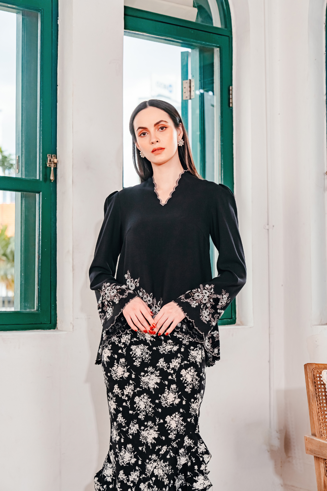 Permai Modern Kurung Summeraya in Black