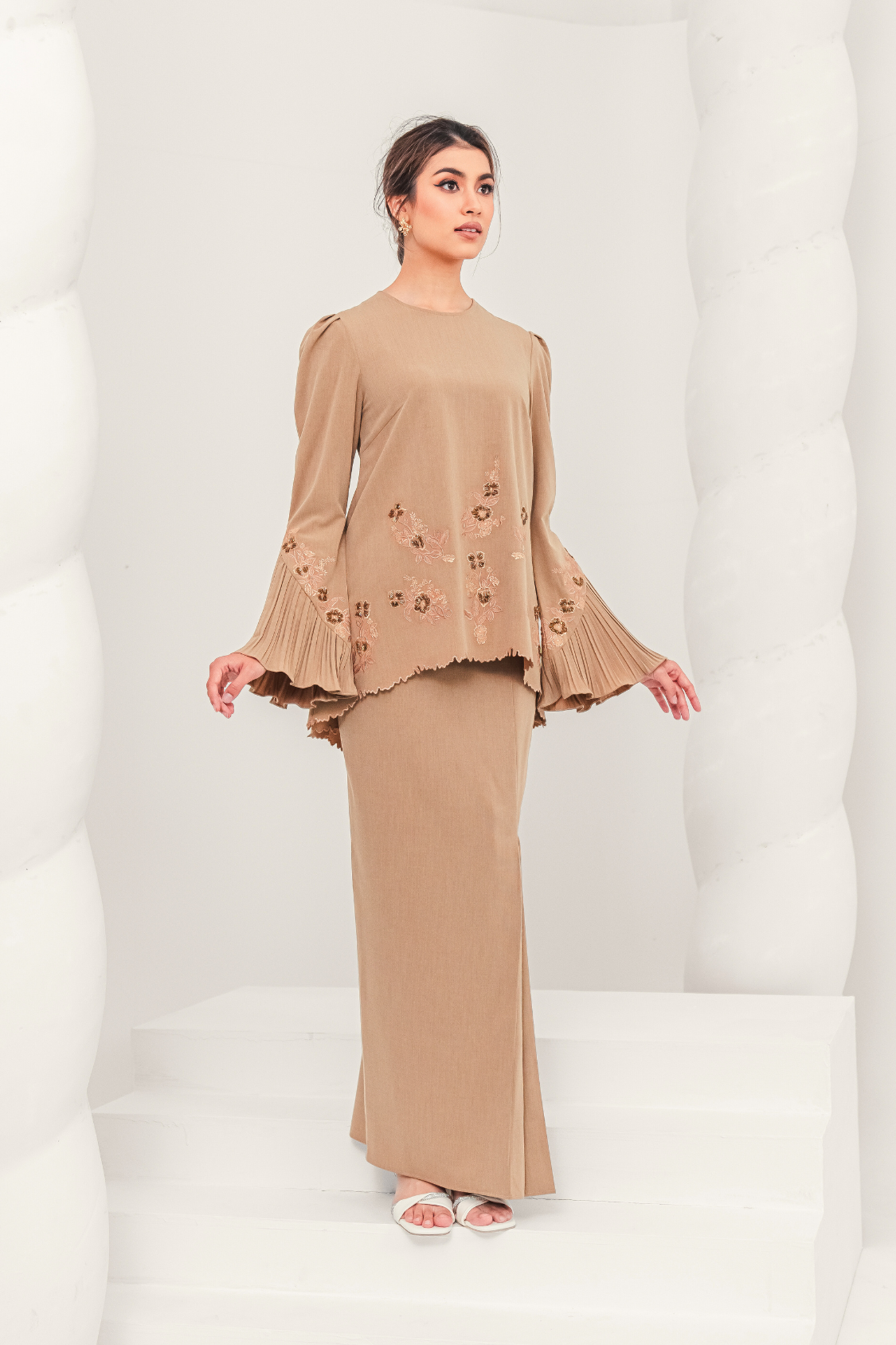 Tenang Modern Kurung Summeraya in Khaki Brown