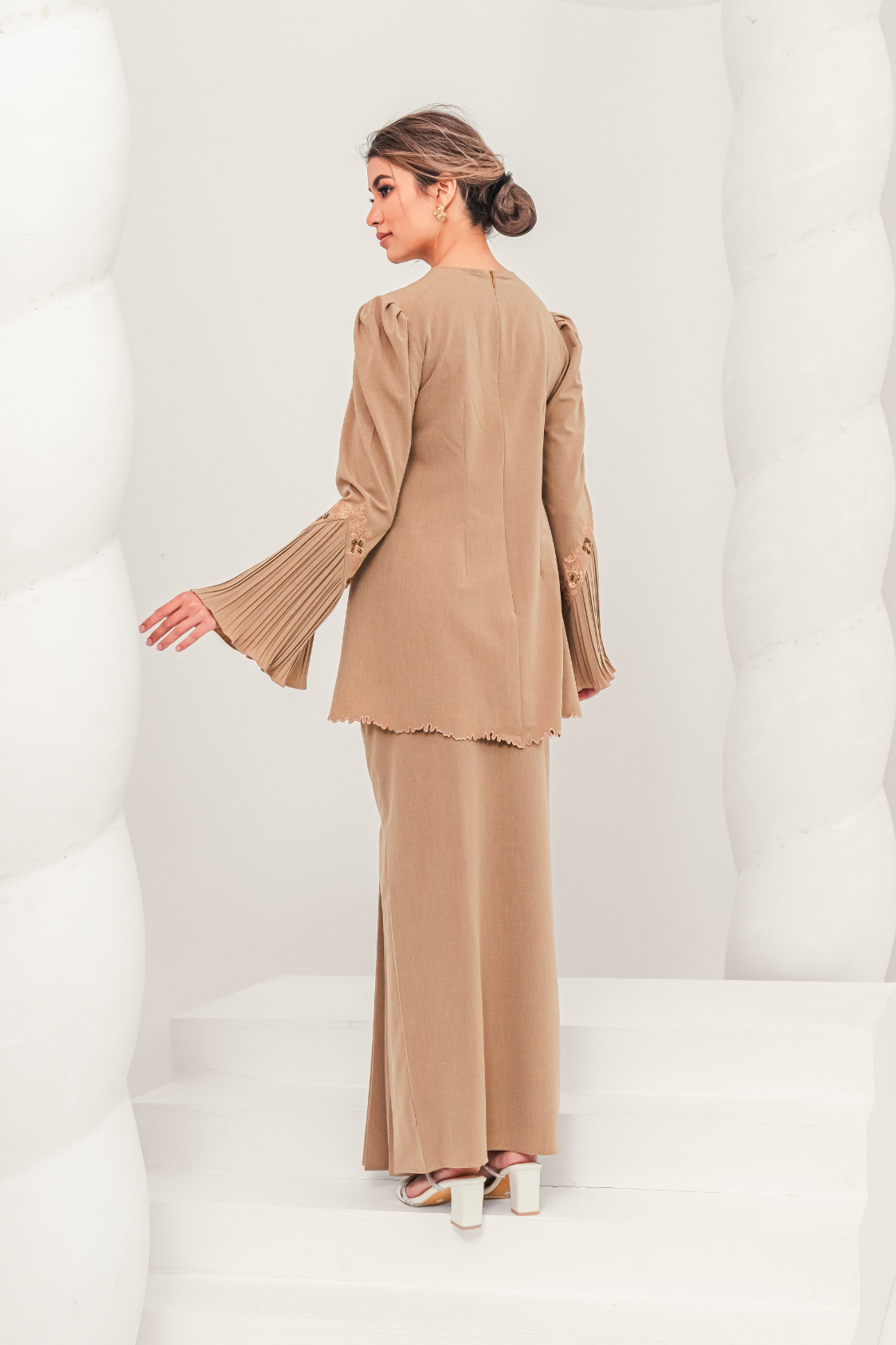 Tenang Modern Kurung Summeraya in Khaki Brown