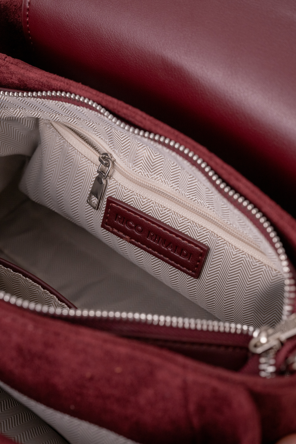 Tibby Bag in Maroon