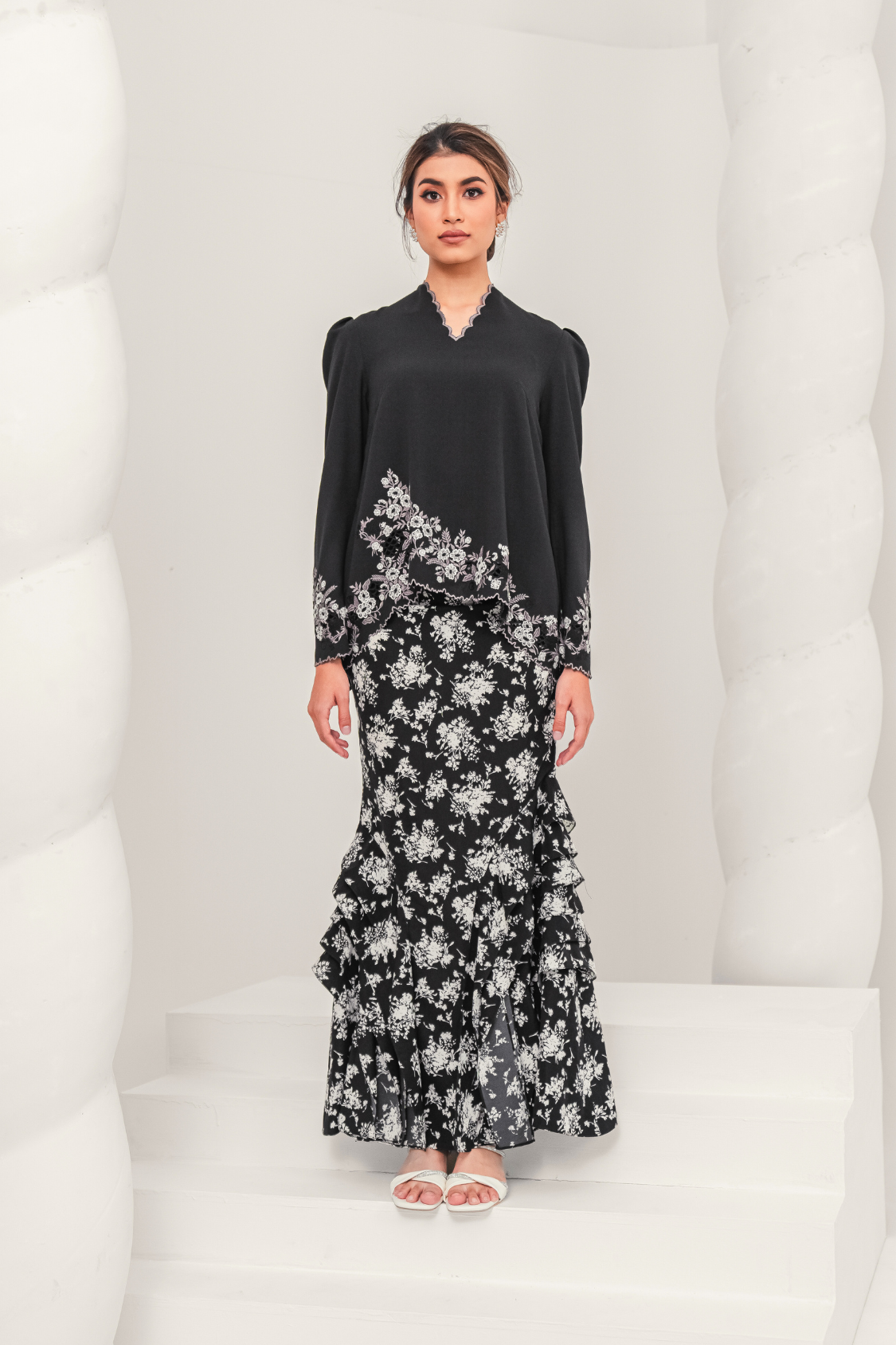 Permai Modern Kurung Summeraya in Black