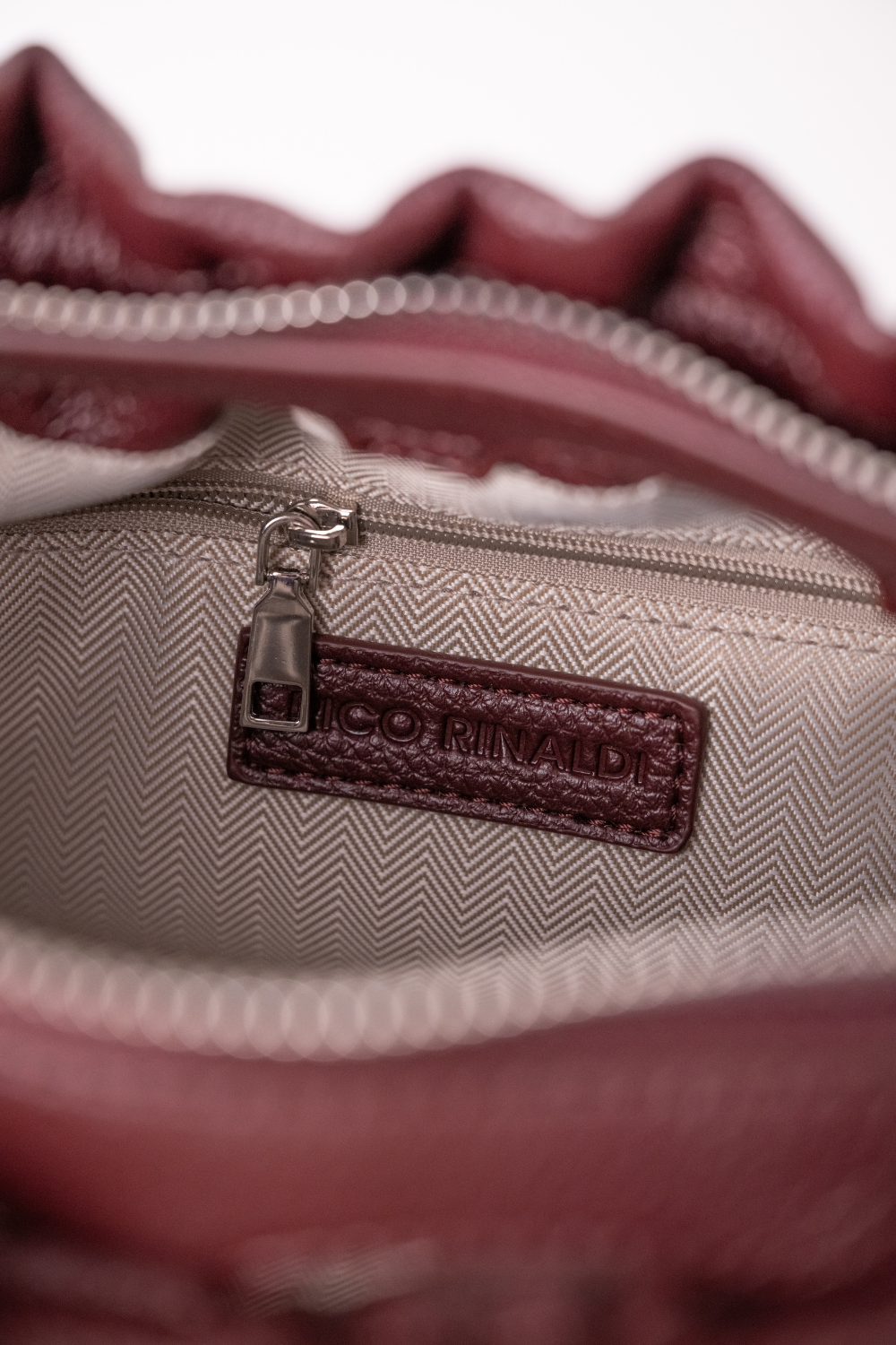 Olma Bag in Dark Burgundy