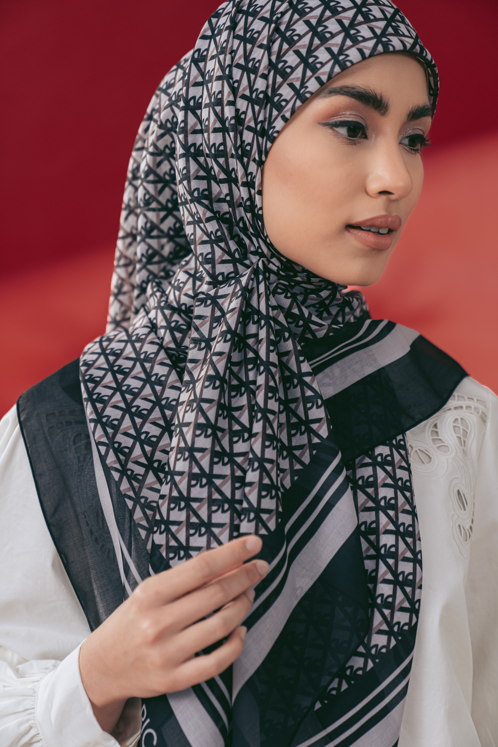 Monorico Scarves in Black