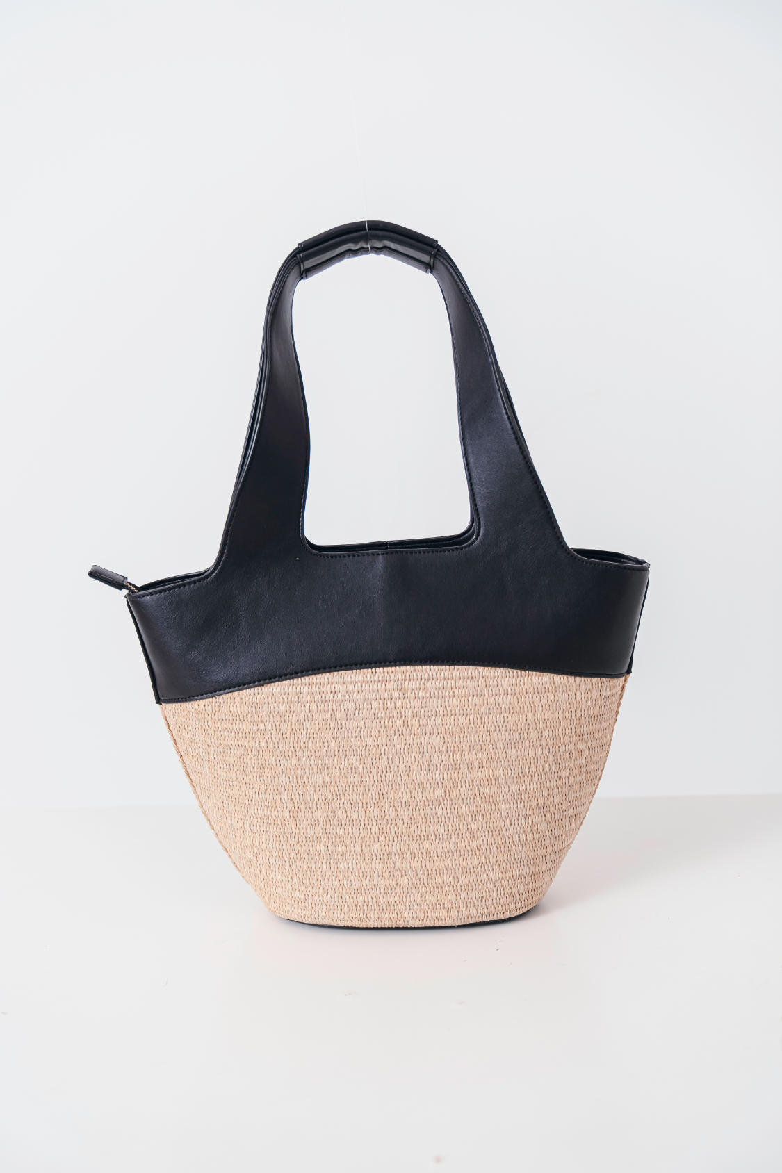Talia Totebag in Black