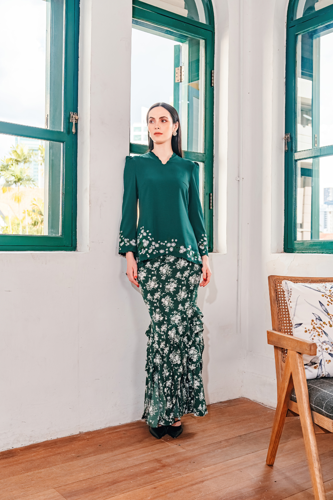 Permai Modern Kurung Summeraya in Forest Green