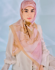 Nayra Scarve in Amber