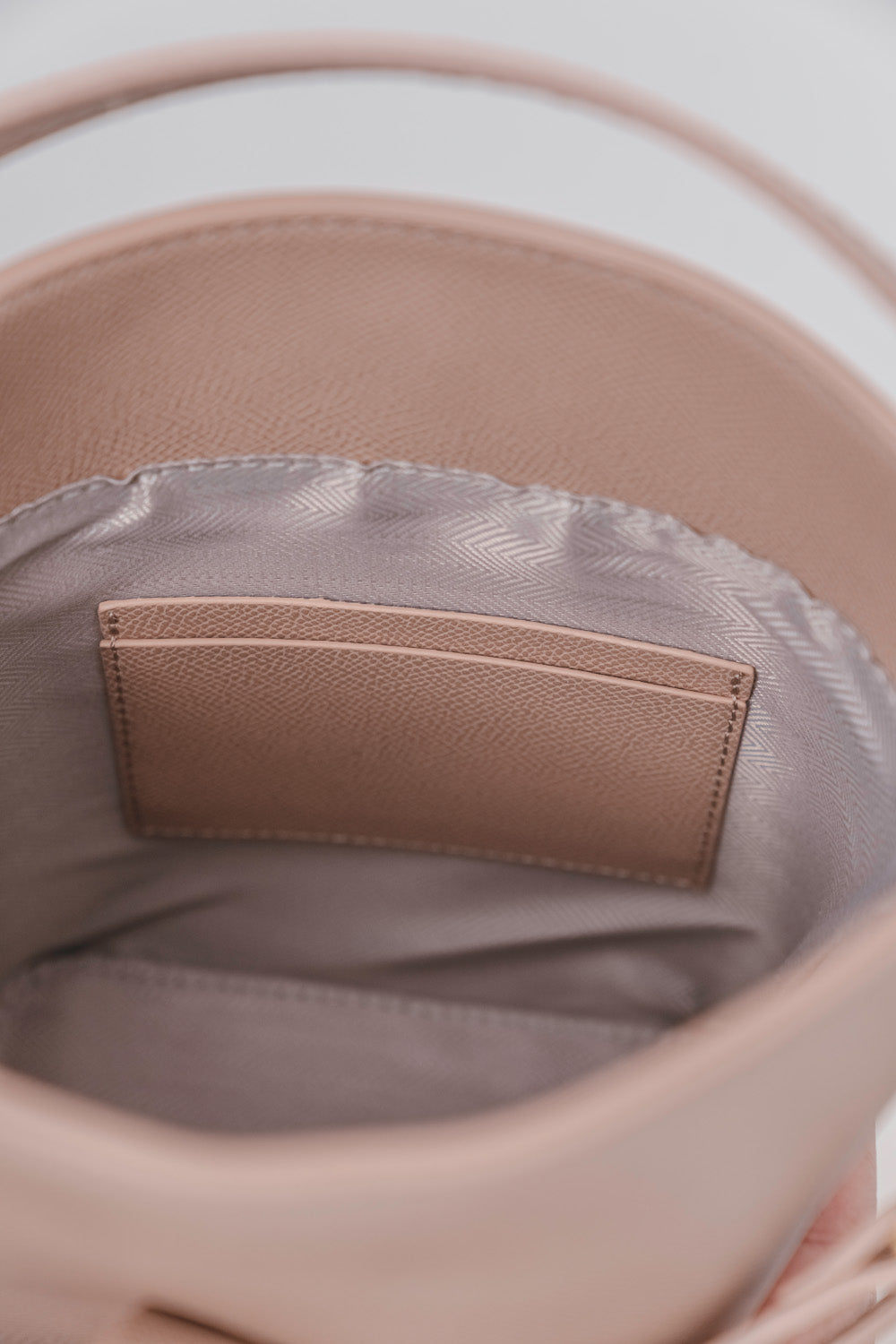 Erra Crossbody Bag in Ivory