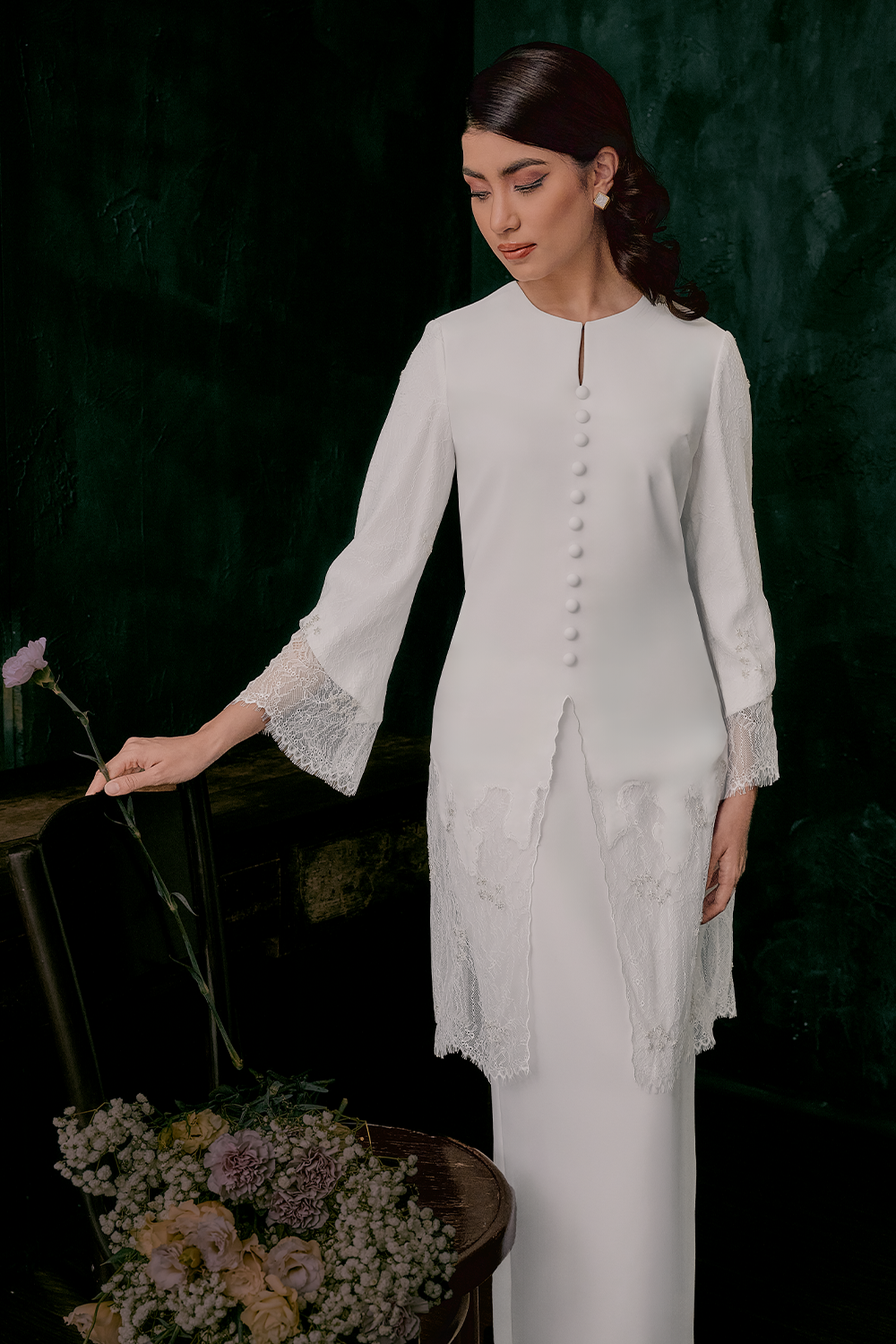 Astari Bridal Long Kebaya in Off White