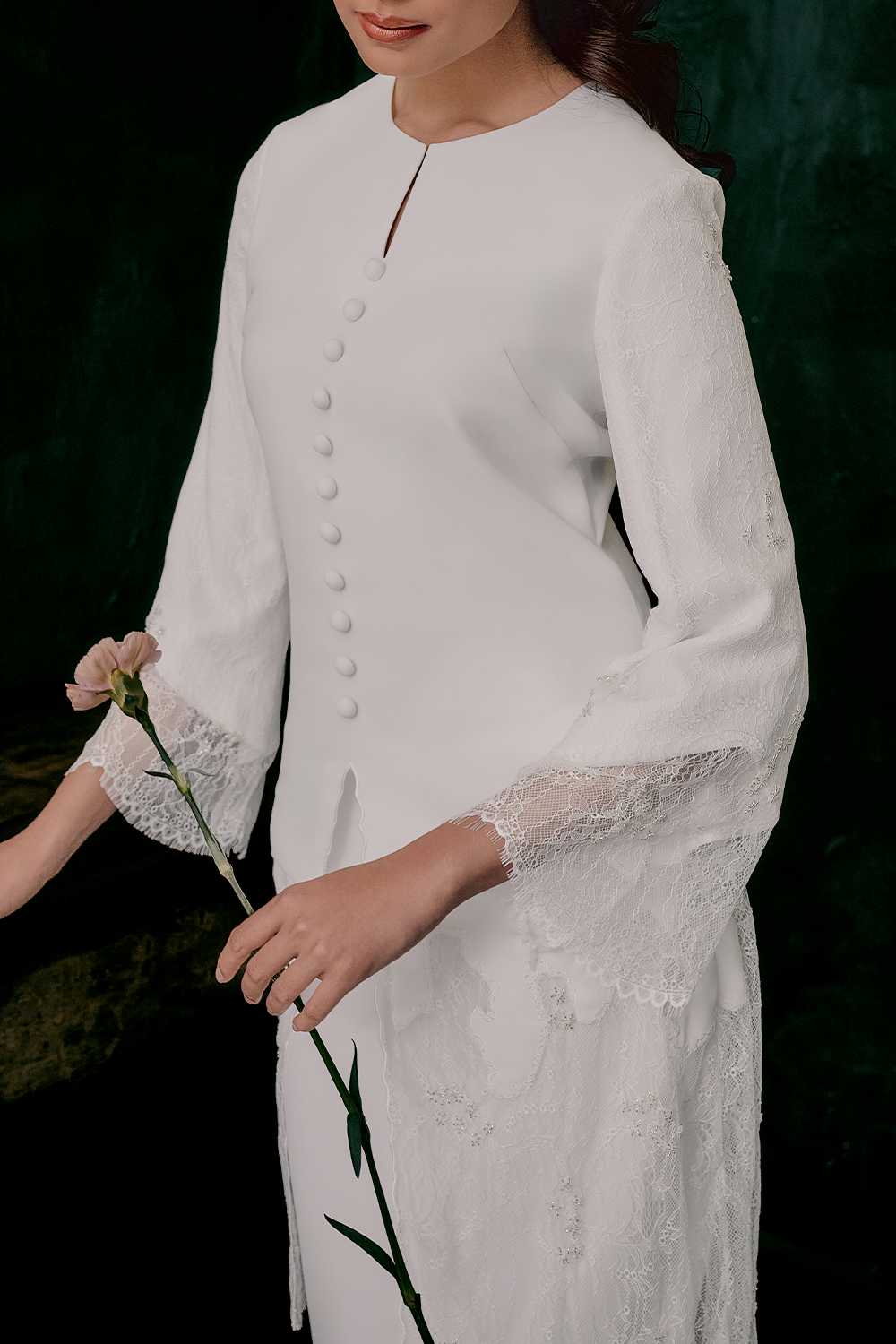 Astari Bridal Long Kebaya in Off White
