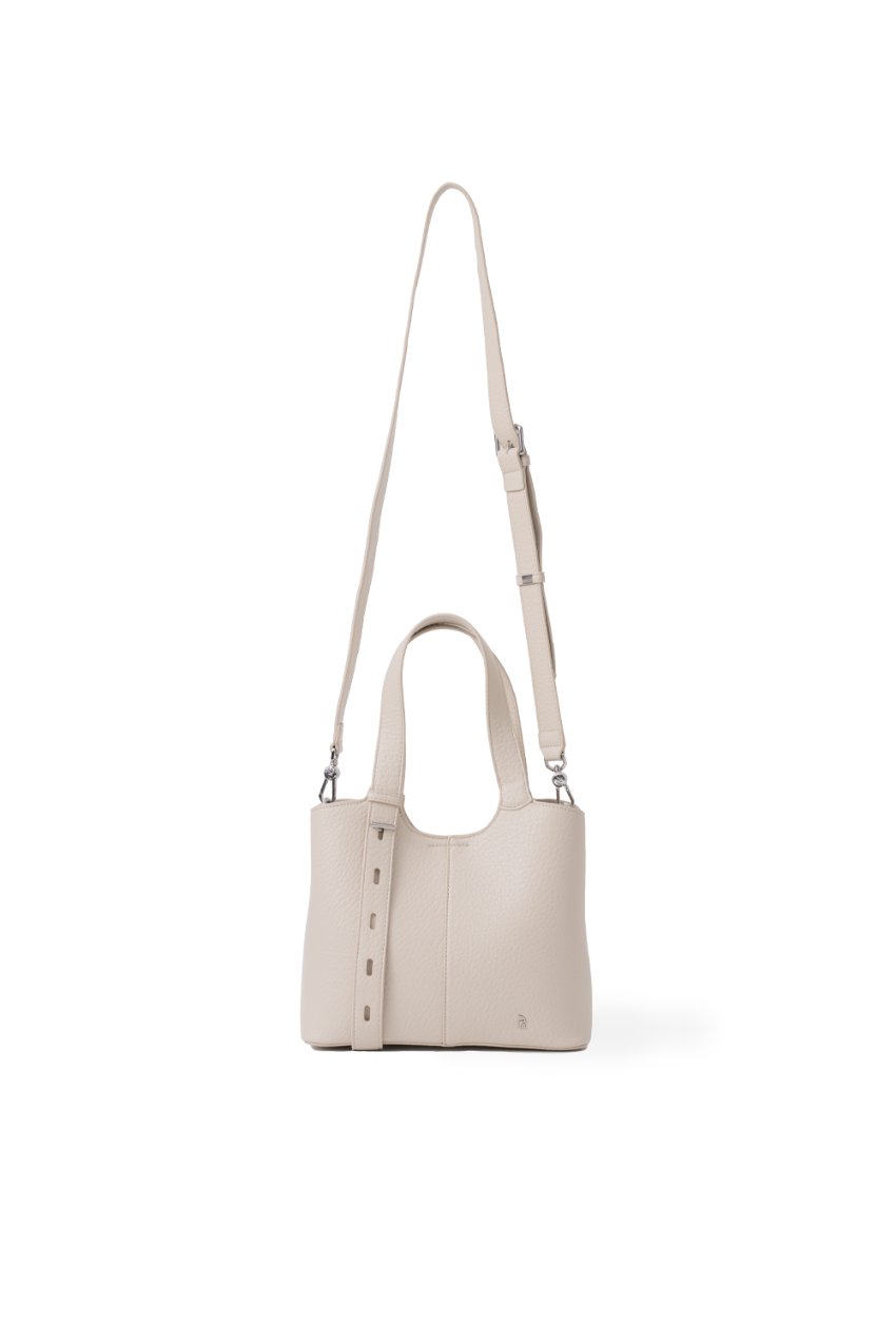 Norri multi-way shoulder bag with interchangeable straps