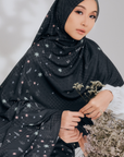 Hanami Shawl in Black