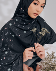 Hanami Shawl in Black