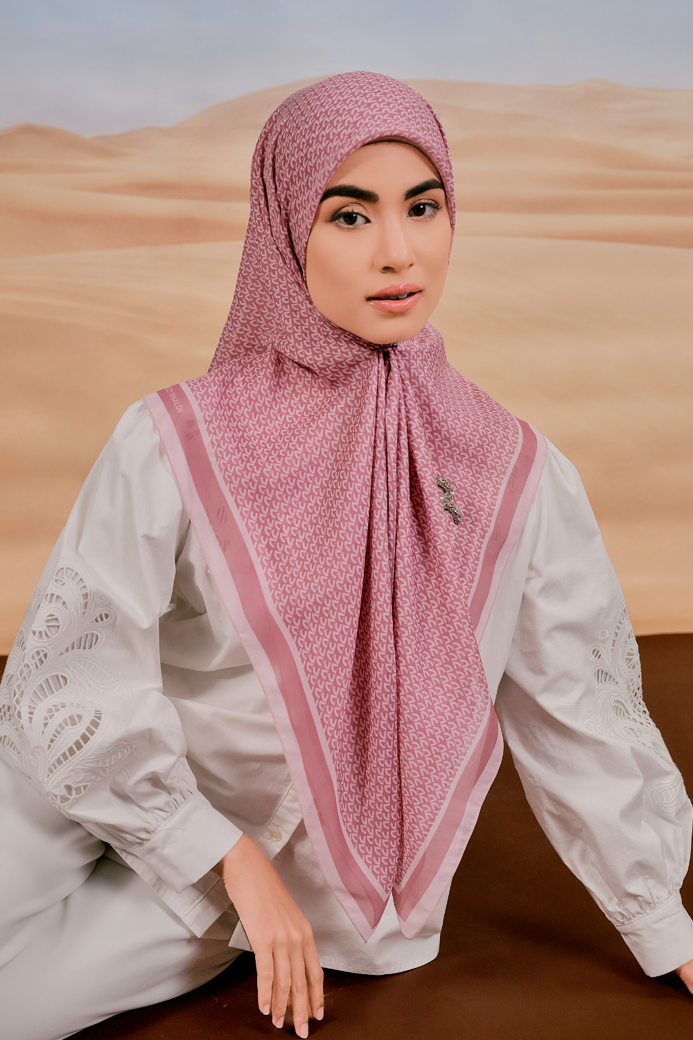Mori Scarve in Bloom