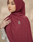 Rivora Embossed Shawl in Burgundy