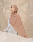 Rivora Embossed Shawl in Camel Brown
