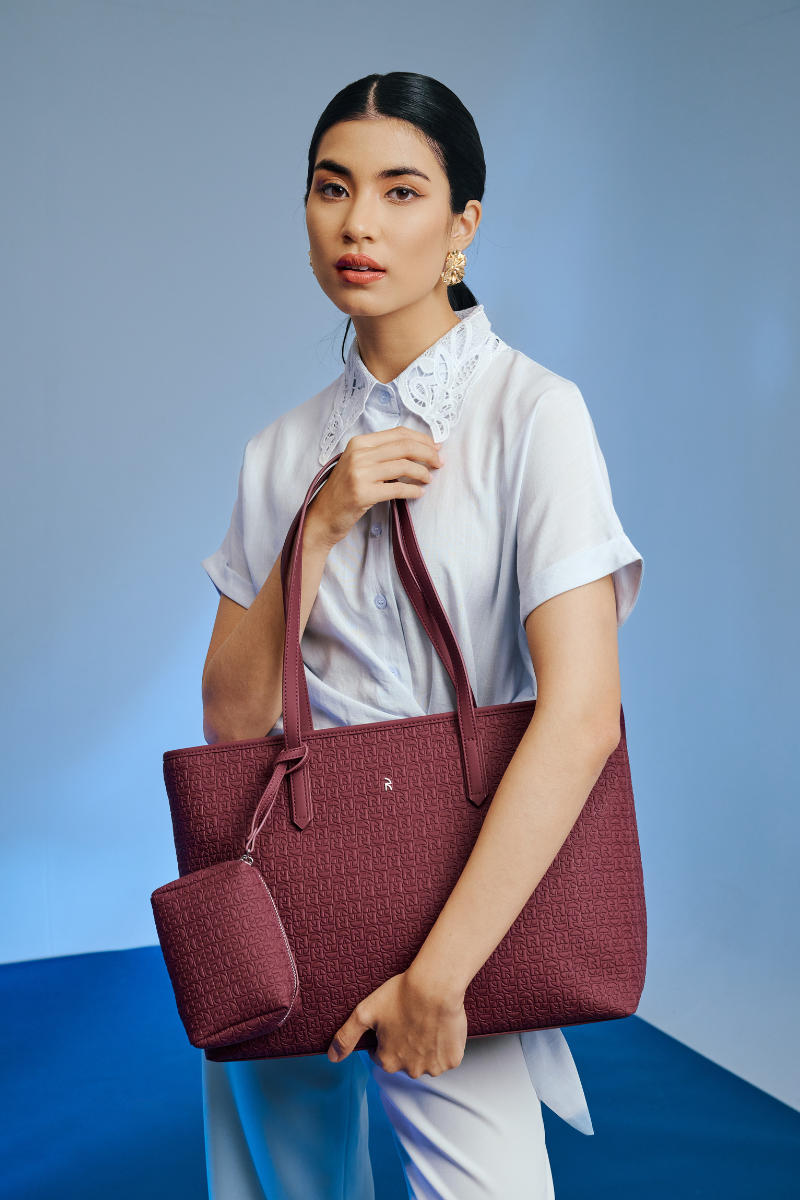Jiro Tote Bag in Dark Maroon