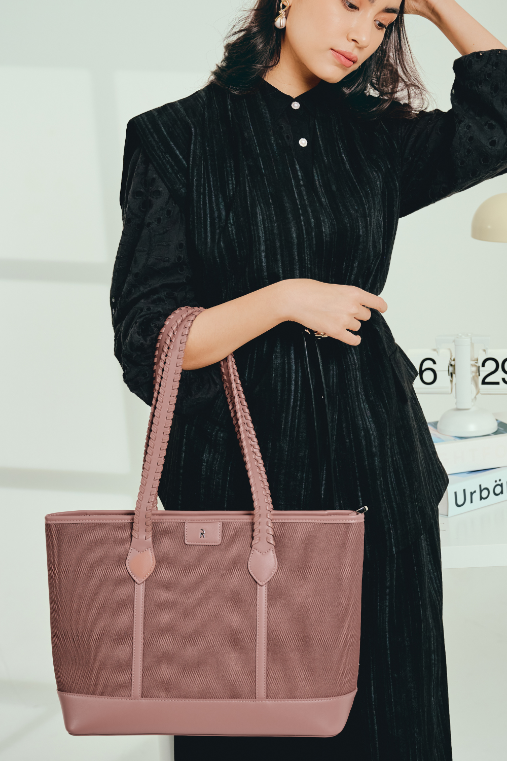 Nirina Tote Bag in Deep Blush