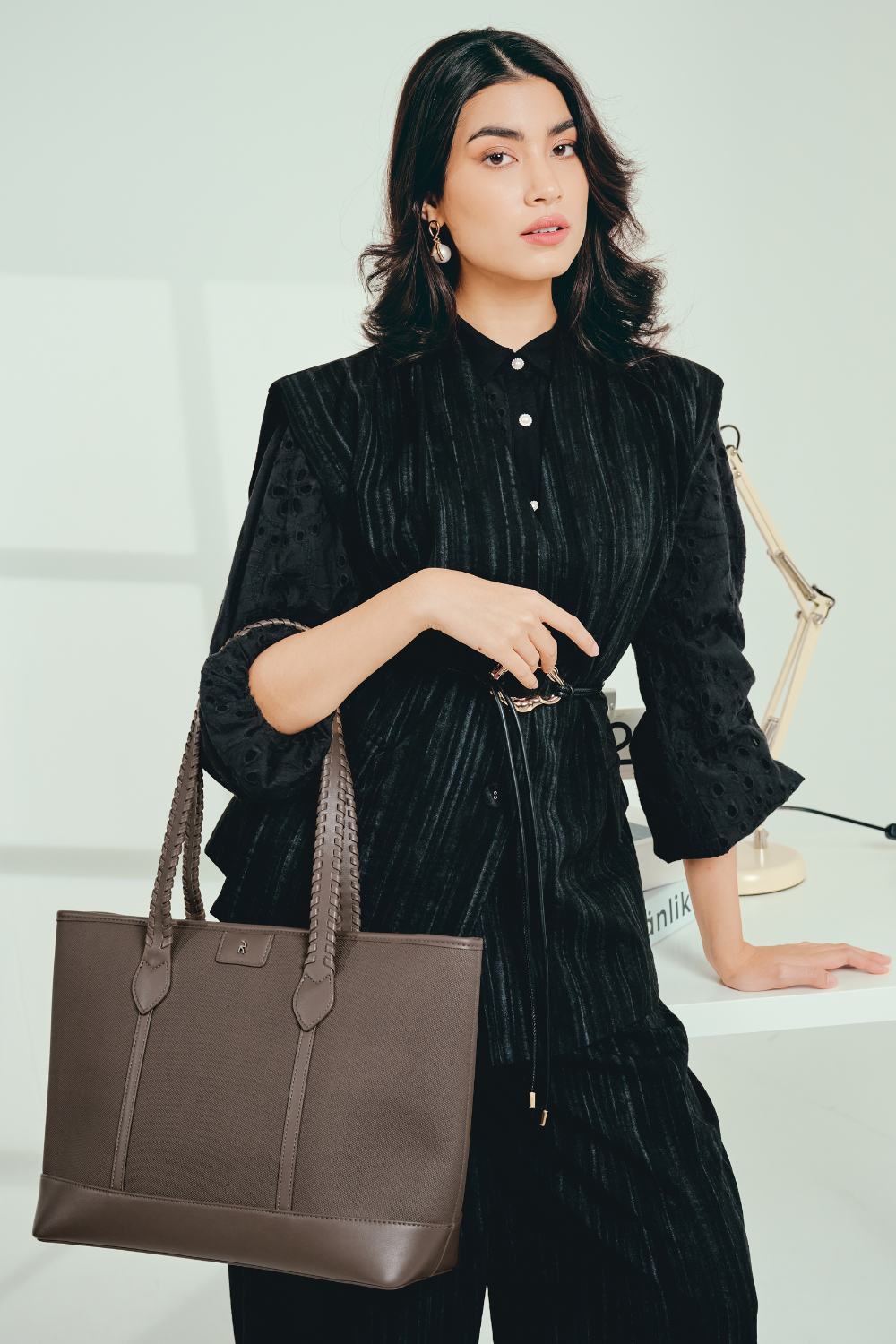 Nirina Tote Bag in Deep Olive