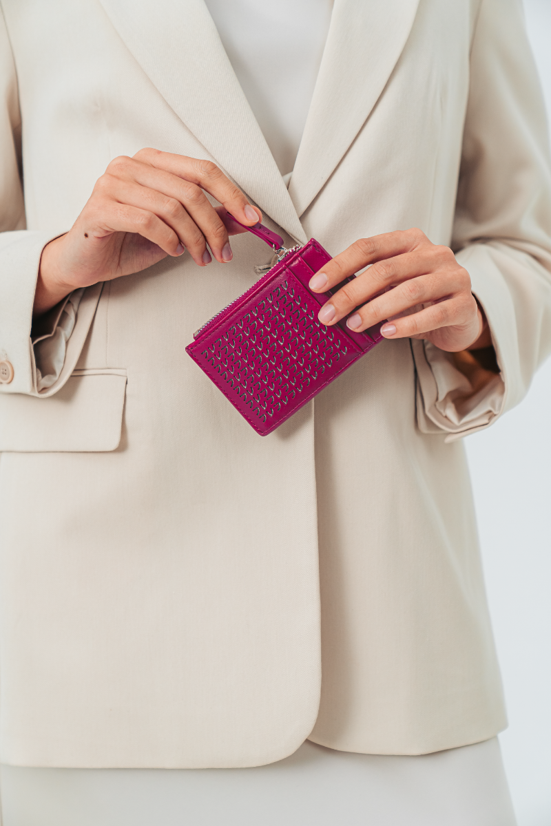 Signature Card Holder in Fuschia