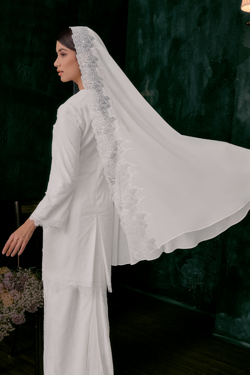 Elina Bridal Short Veil in Off White