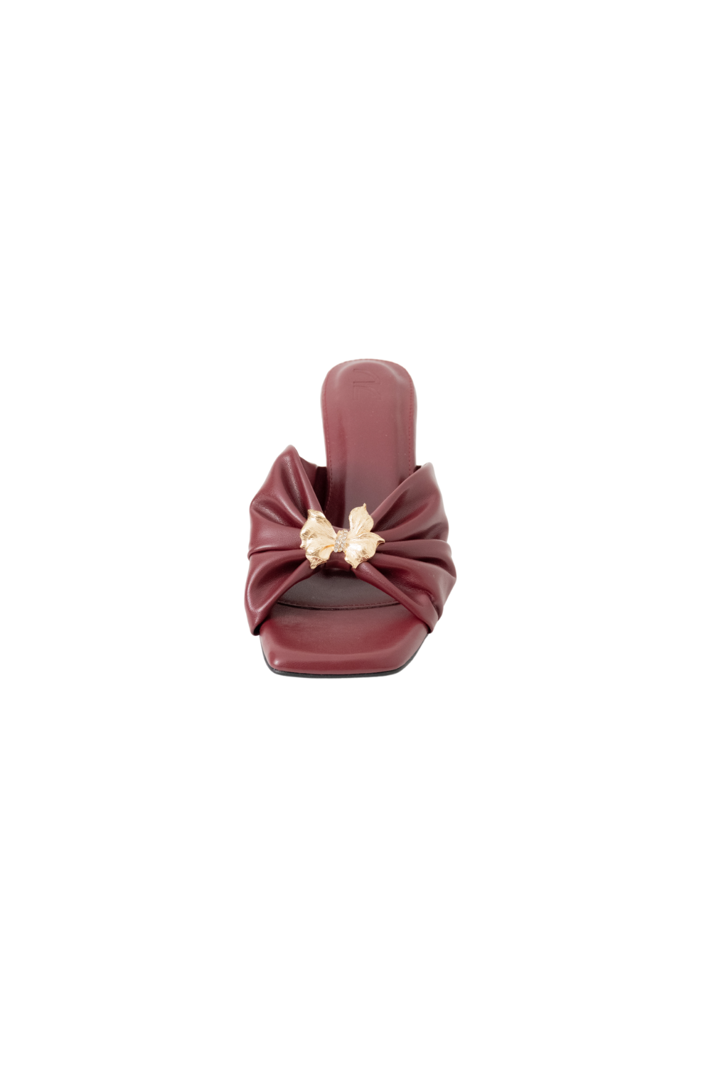 Daiyan Shoes in Maroon