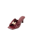 Daiyan Shoes in Maroon