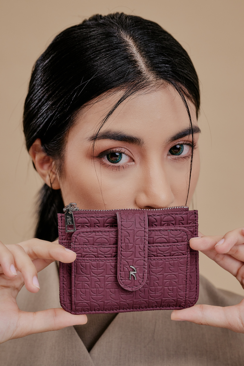 Riri Small Wallet in Maroon