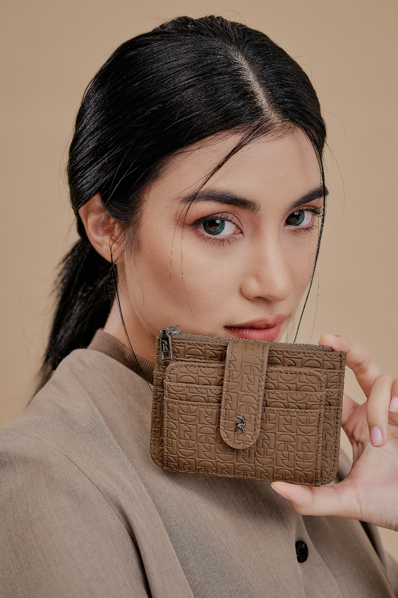 Riri Small Wallet in Mocha