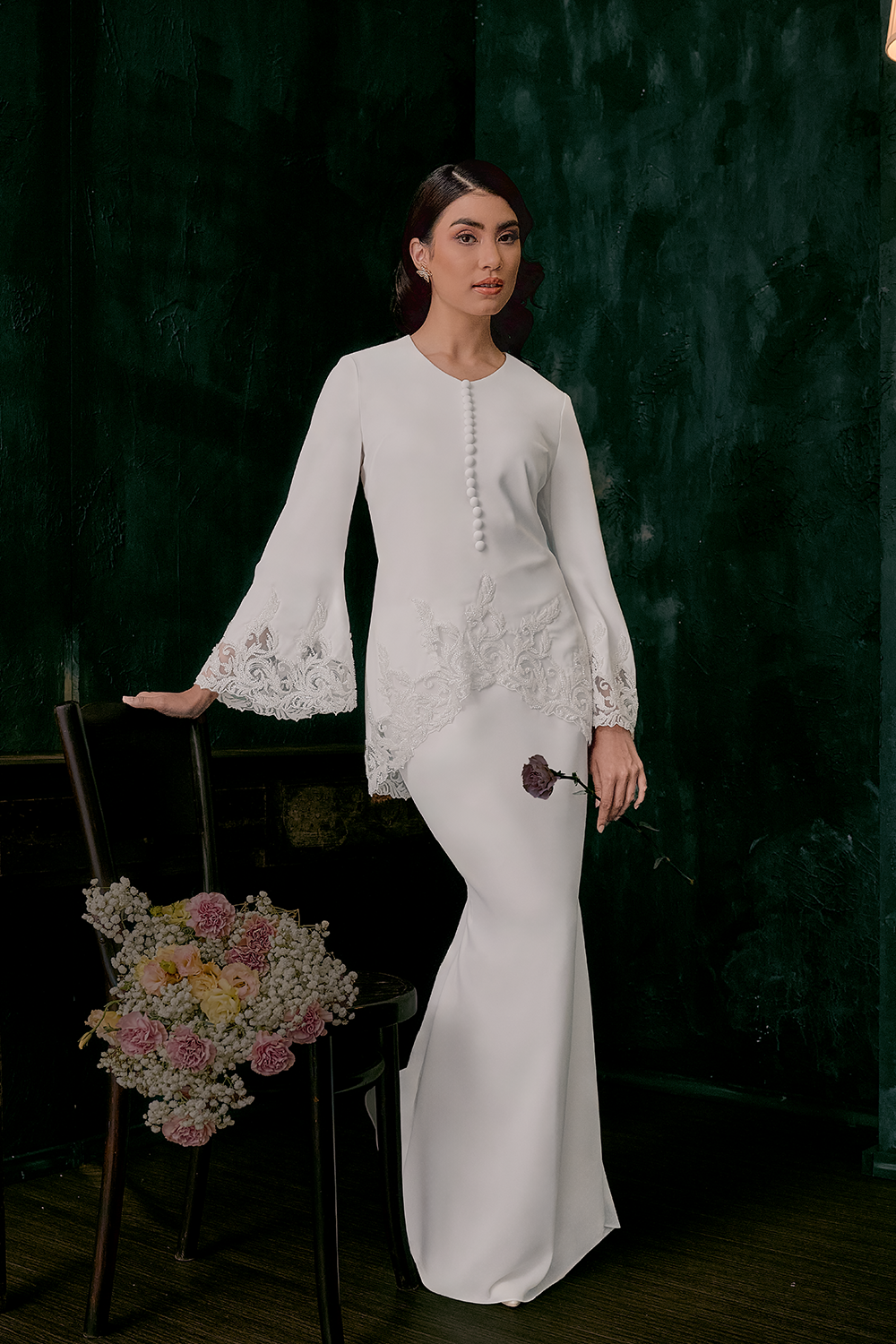 Nuri Bridal Kurung Modern in Off White