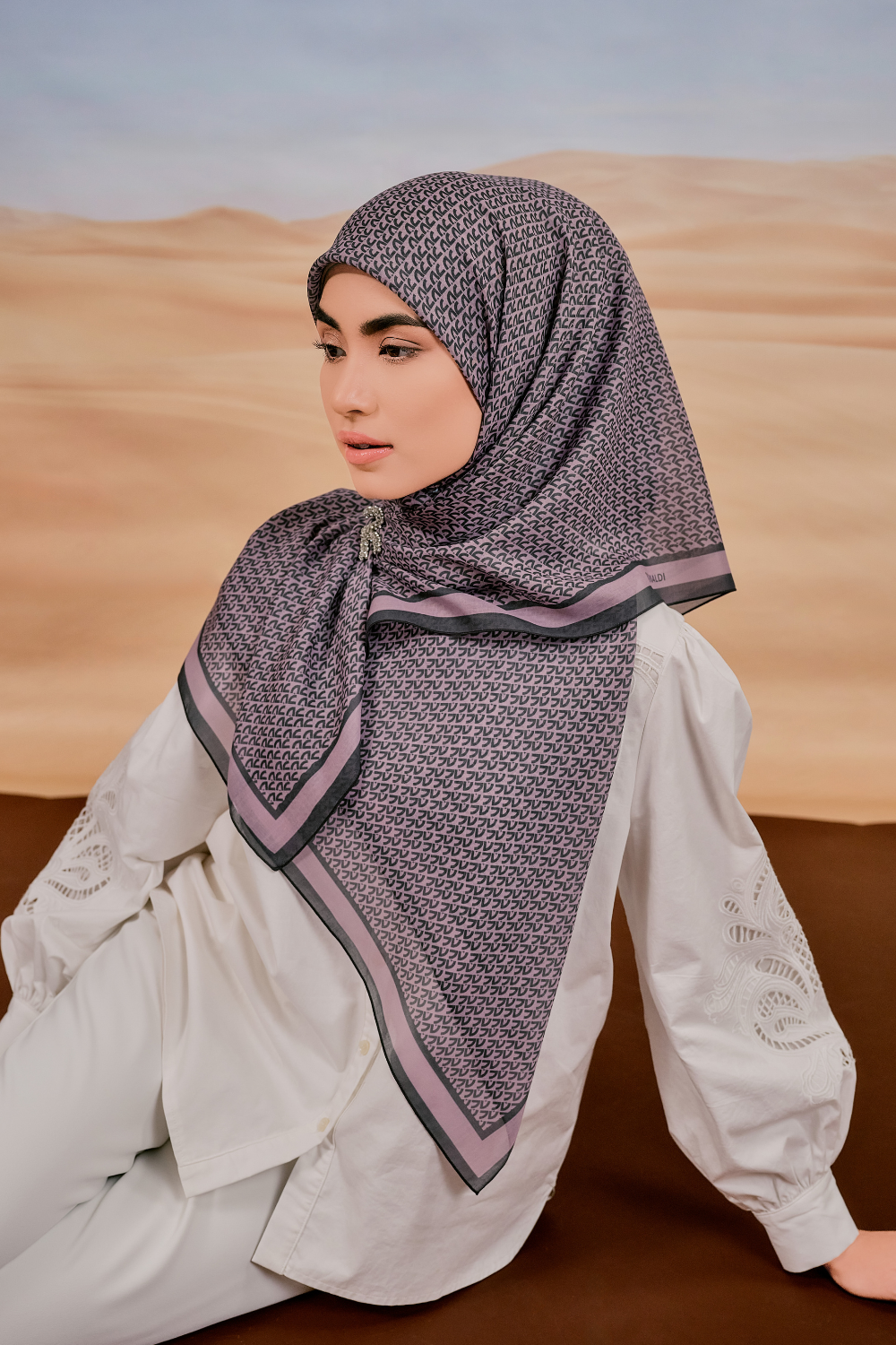 Mori Scarve in Olivine